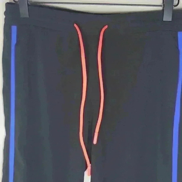 Fabletics NWT New Valerie Jogger Black Drawstring Size Small - Picture 6 of 12